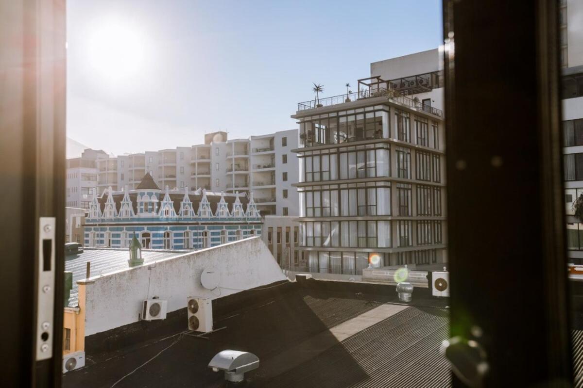 Stylish, Modern, Walk To Restaurants And Cbd Apartment เคปทาวน์ ภายนอก รูปภาพ